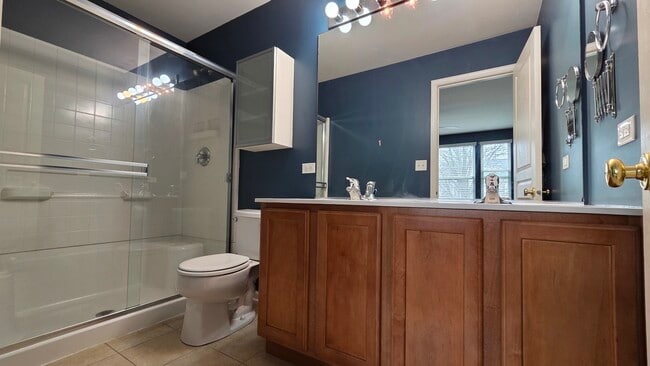 Building Photo - 2444 Emily Ln