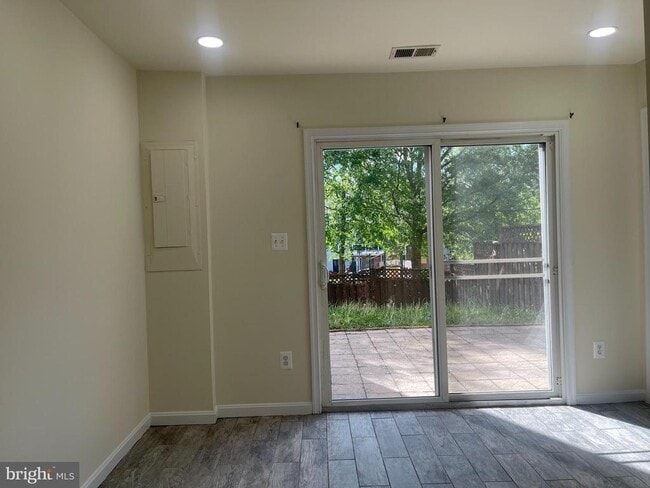 Building Photo - 24673 Nettle Mill Square