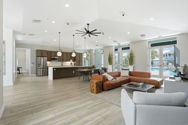 Building Photo - Fully Furnished 3 Bedroom, 3.5 Bath Townhome