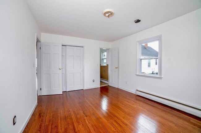 Building Photo - 45 Voight Ave