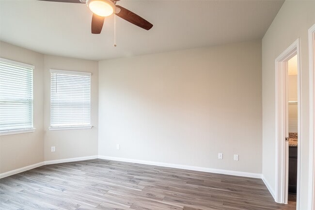 Building Photo - 3707 Cub Dr