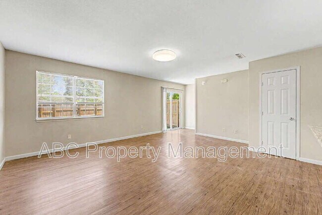 Building Photo - 3033 Mica St