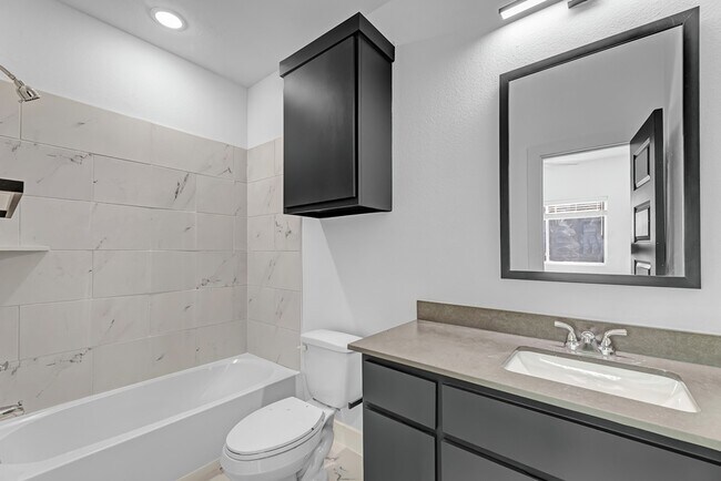 Building Photo - 3011 Alpha Wolf Ct