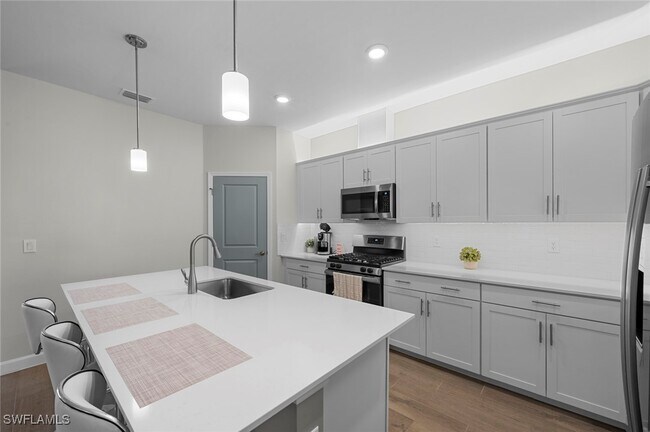 Building Photo - 20569 Livery Ct