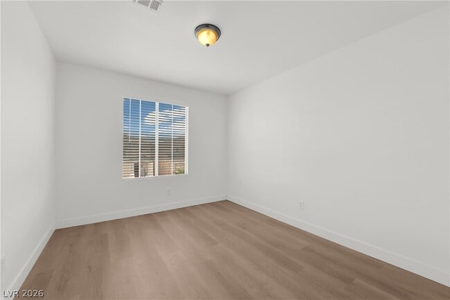 Building Photo - 8821 Winter Sky Ave