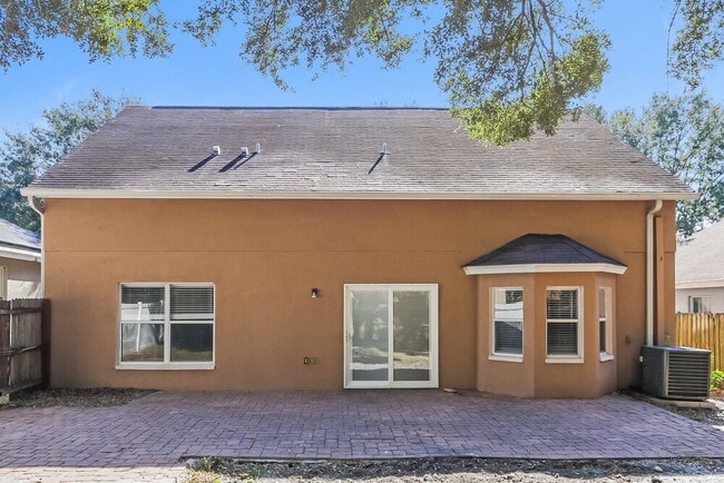 Building Photo - 11116 Newbridge Dr