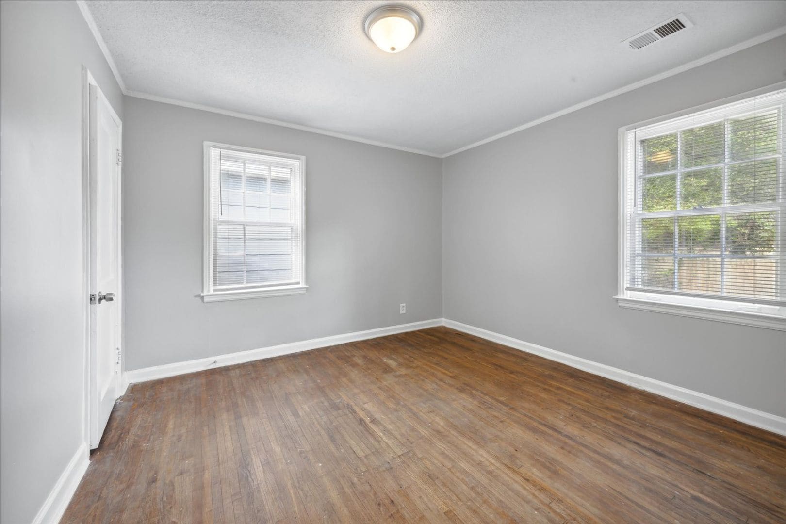 Building Photo - 2724 Steele St