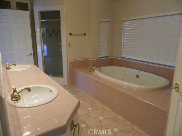 Building Photo - 7630 Buena Vista Dr