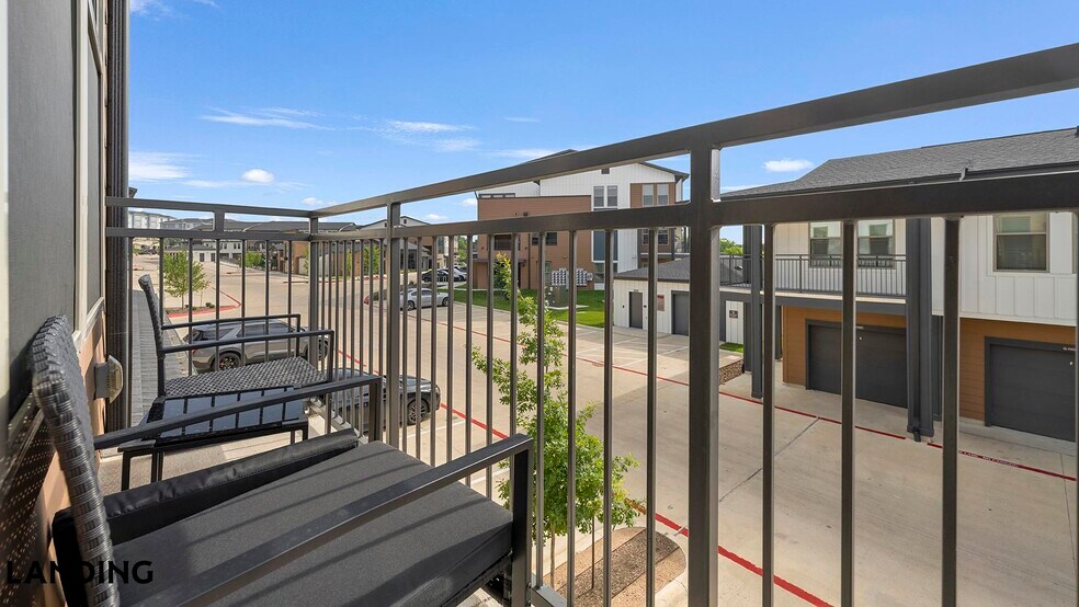 Building Photo - 6525 Ed Bluestein Blvd