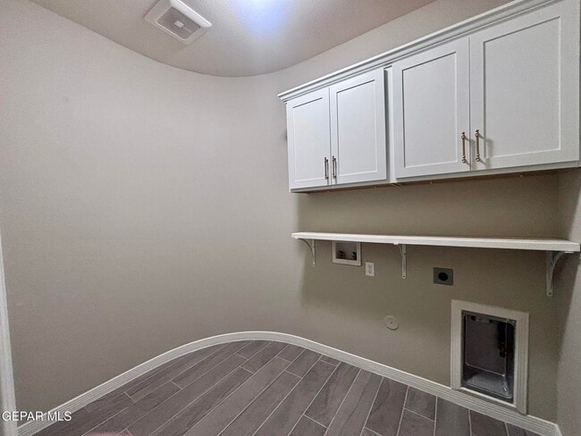 Building Photo - 15152 Imagine Dr