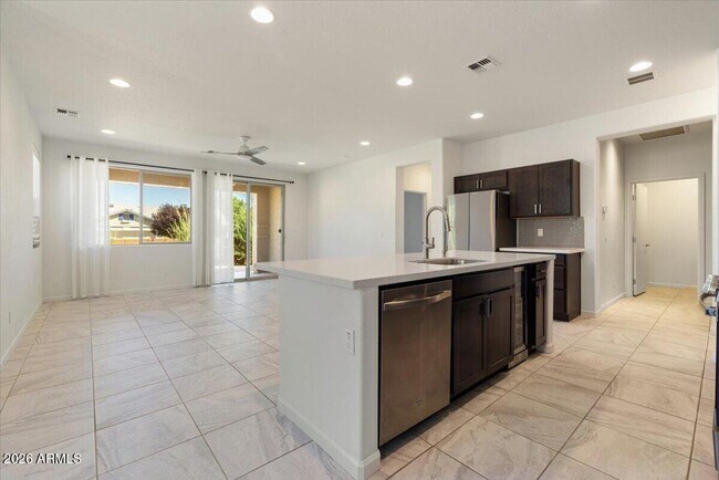 Building Photo - 7778 E Lavender Loop