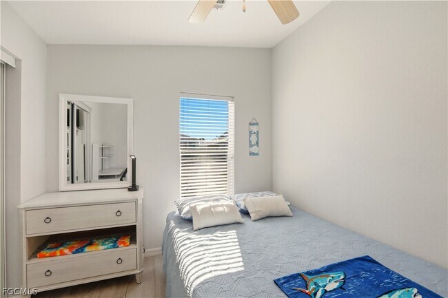 Building Photo - 158 Nanaimo Trail