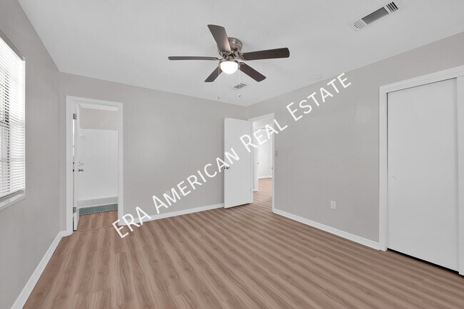 Building Photo - 131 Holmes Blvd NW