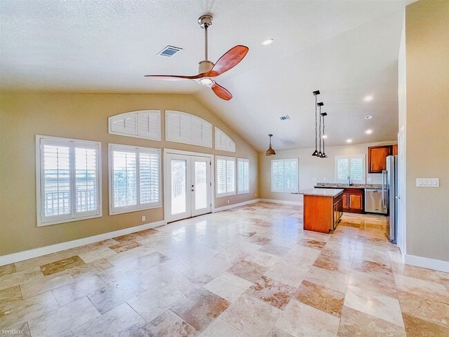 Building Photo - 5 br, 3 bath House - 112 Ridge Harbor Dr