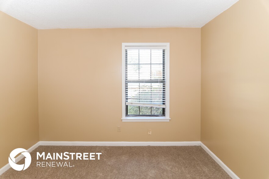 Building Photo - 4106 Glenroy Dr