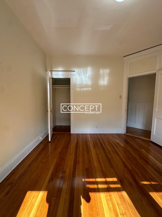 Building Photo - 1788 Beacon St