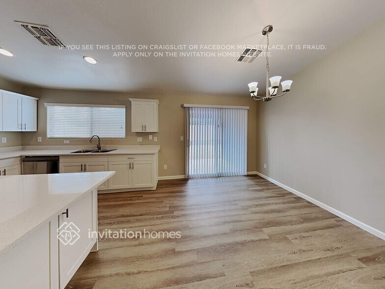 Building Photo - 15164 W Adams St