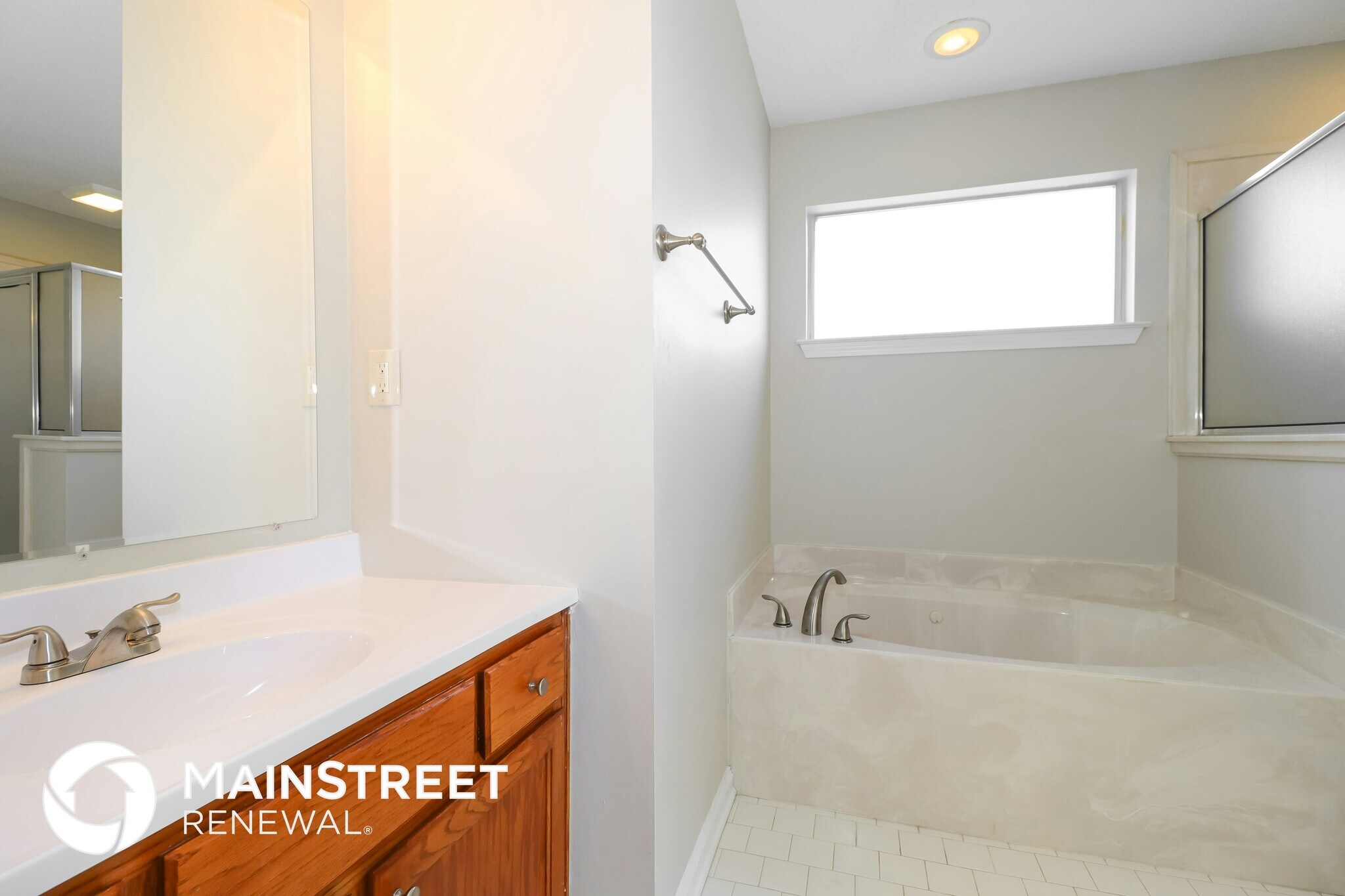 Building Photo - 9208 Lazzini Cove