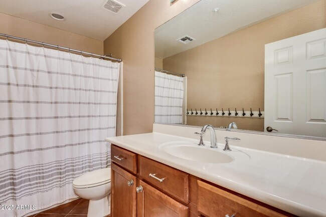 Building Photo - 12471 S 179th Ln