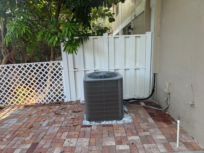 Building Photo - 9064 NW 54th St