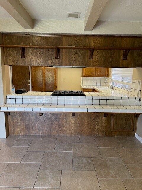Building Photo - 26458 Larkspur St