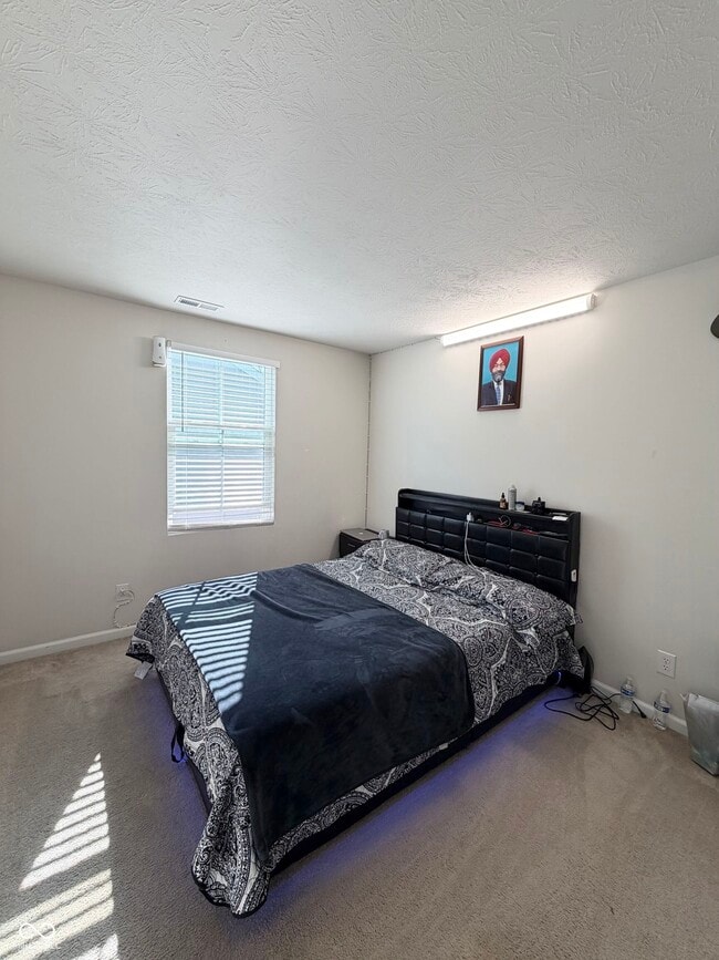 Building Photo - 2637 Spurlock Ln