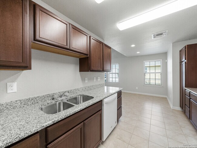 Building Photo - 130 Villa Grande