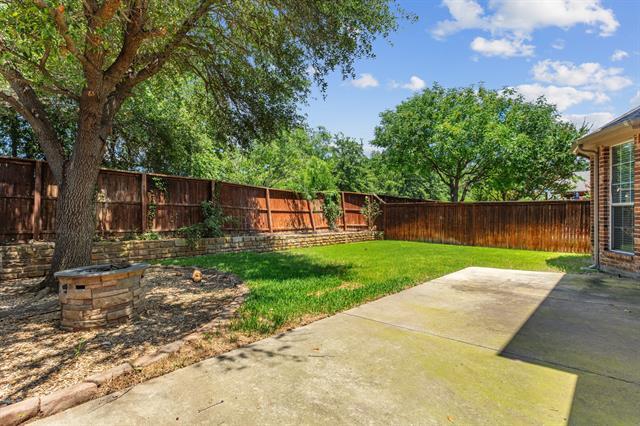 Building Photo - 1441 Golf Club Dr