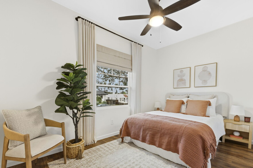 Building Photo - 3136 Grape St