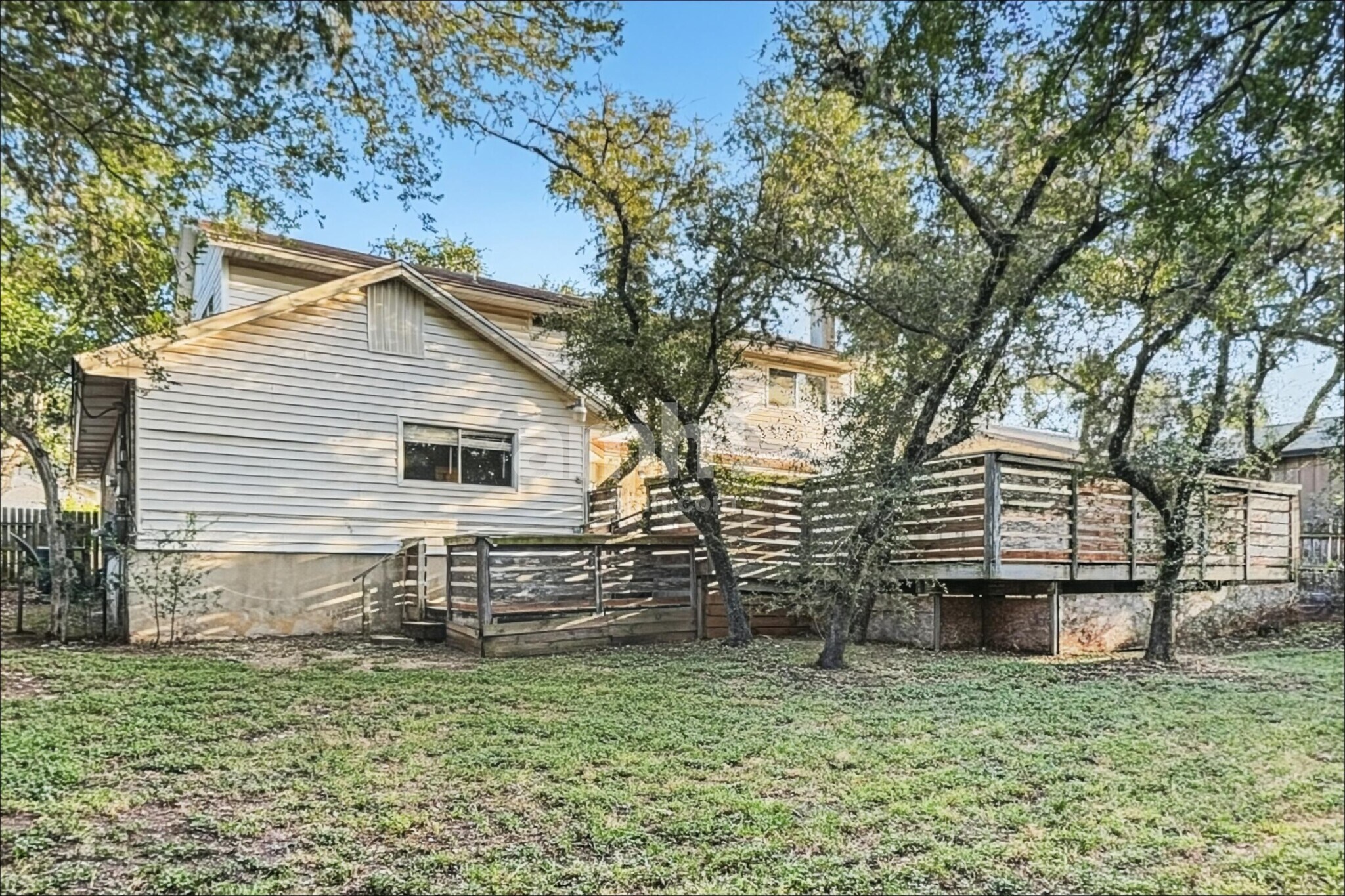 Building Photo - 2803 Woodline St