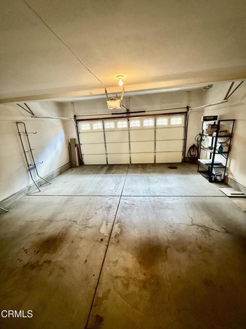 Building Photo - 3343 Shadetree Way