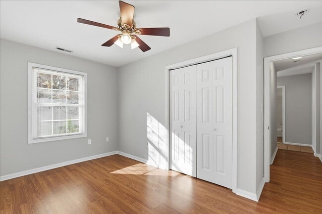 Building Photo - 403 S Veitch St