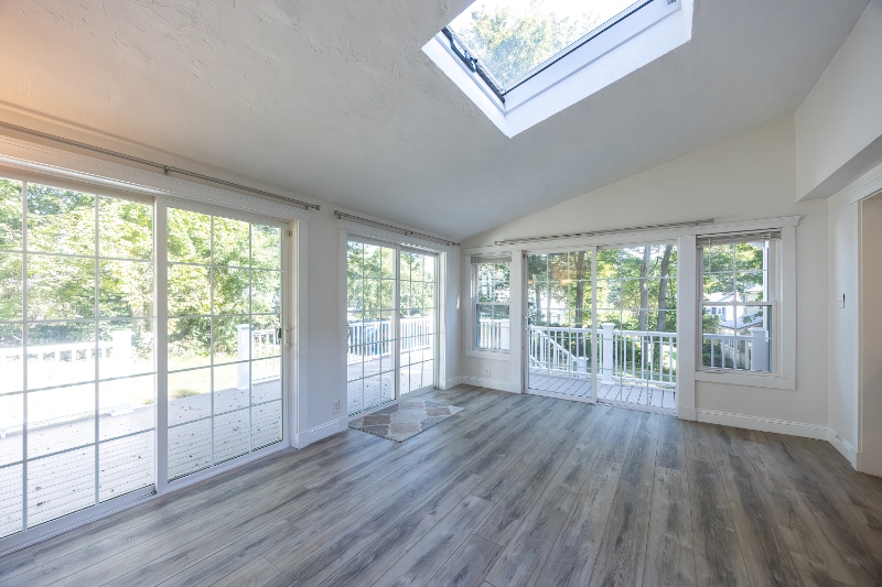 Building Photo - 12 Jillson Cir