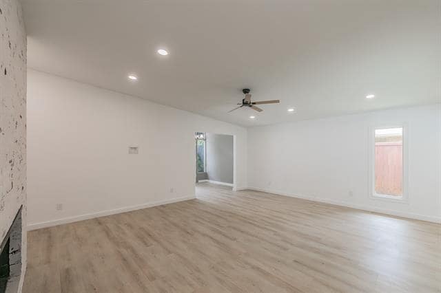 Building Photo - 11417 Park Central Pl