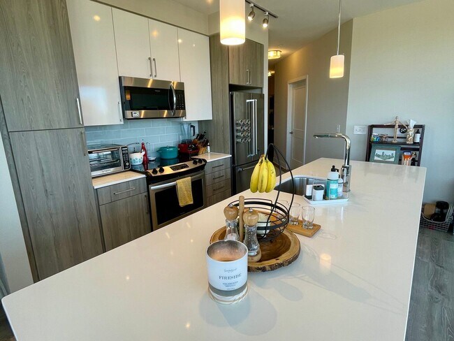 Building Photo - Gorgeous 2 Bedroom Condo in Oxon Hill!