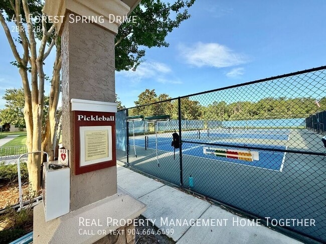 Building Photo - 41 Forest Spring Dr