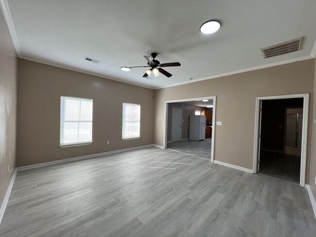 Building Photo - 34399 Buck Carroll Rd