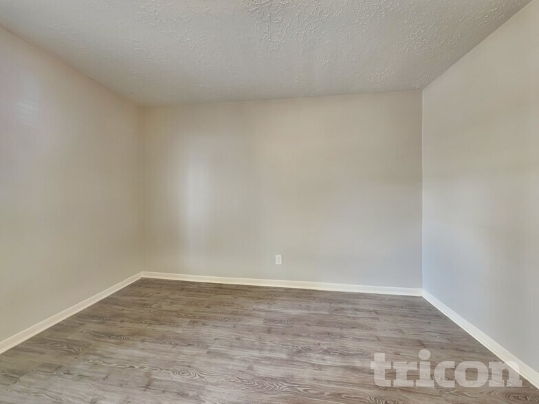 Building Photo - 23115 Earlmist Dr