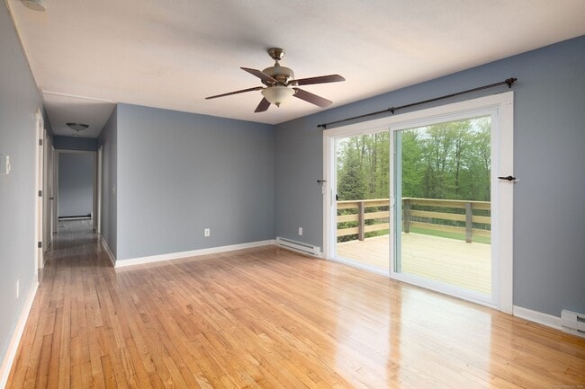Building Photo - 30 Housatonic Ave