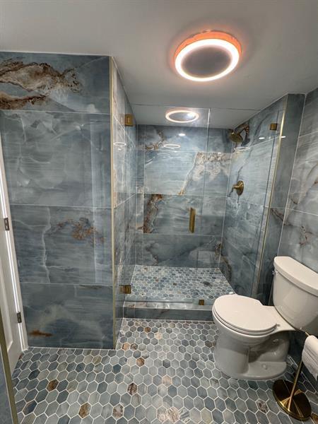 Building Photo - 20515 E Country Club Dr