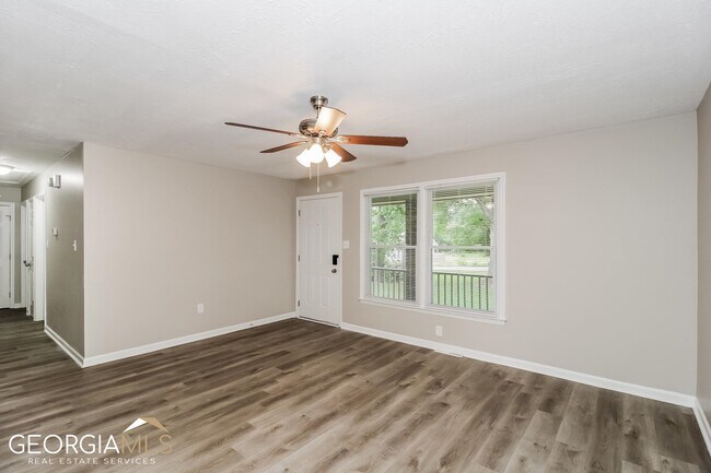 Building Photo - 1531 Prospect Rd