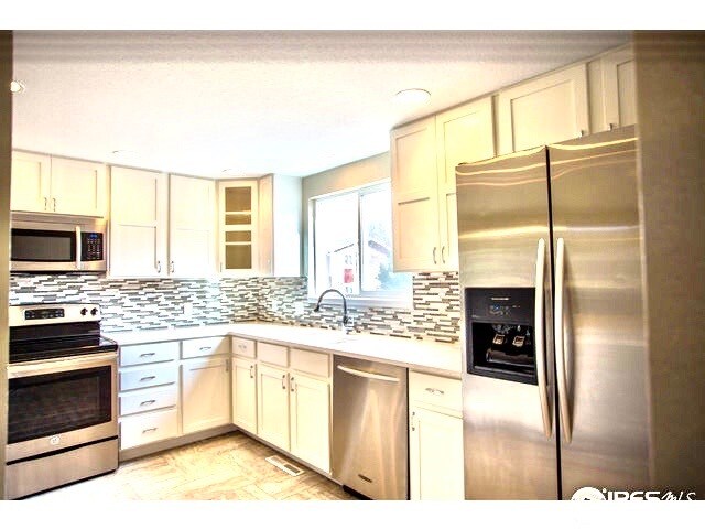 Beautiful Kitchens in most units - 630 S Sherwood St