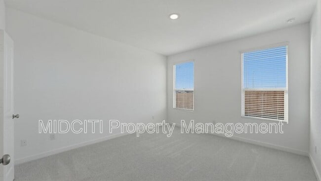 Building Photo - 1926 Wood Warbler