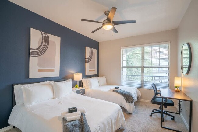 Building Photo - 10 W Minnezona Ave