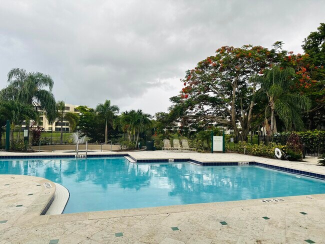 Building Photo - 1760 Palm Cove Blvd