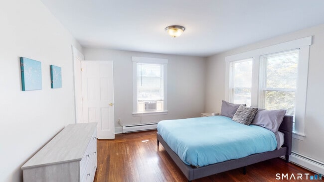 Building Photo - 432 Norton Pkwy