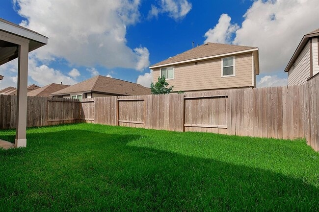 Building Photo - 23655 Goodfellow Dr
