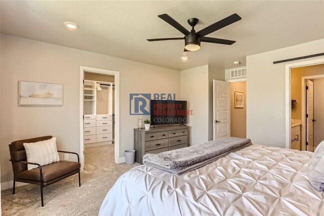 Building Photo - 8375 Holman St