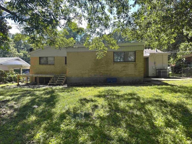 Building Photo - 3712 Merritt St