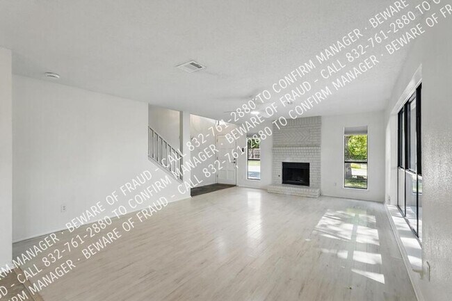 Building Photo - Creek Lot and Walking Distance to Nature P...